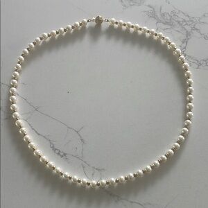 Elegant Pearl Necklace